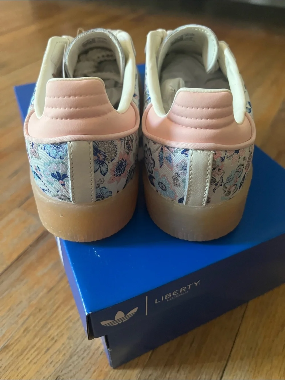 ADIDAS X LIBERTY LONDON COLLAB SAMBAE J UNISEX SIZE 7